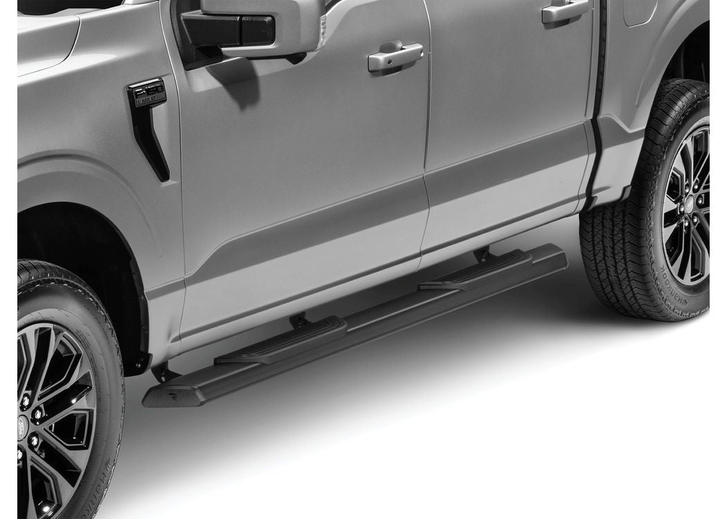 Traxio 4" Nerf Bars - Textured Black | 2015-2026 Ford F150/F250 / F350 Superduty Super Crew/Crew Cab