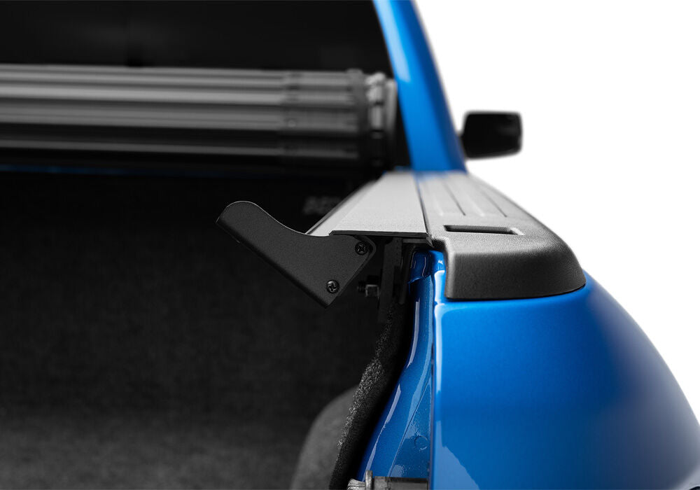 Revolver X4s: 2019-2026 RAM 1500 5' 7" Hard Roll Up Cover - image 5