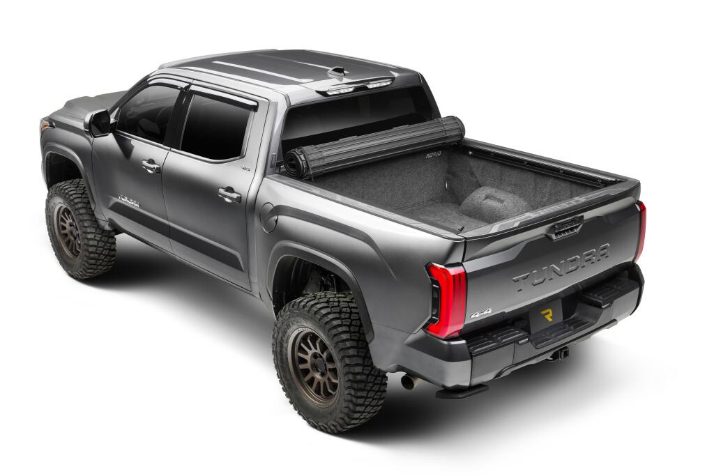 Revolver X4s 2022-2025 Tundra 5' 7" Hard Roll Up Cover 80440 - image 3