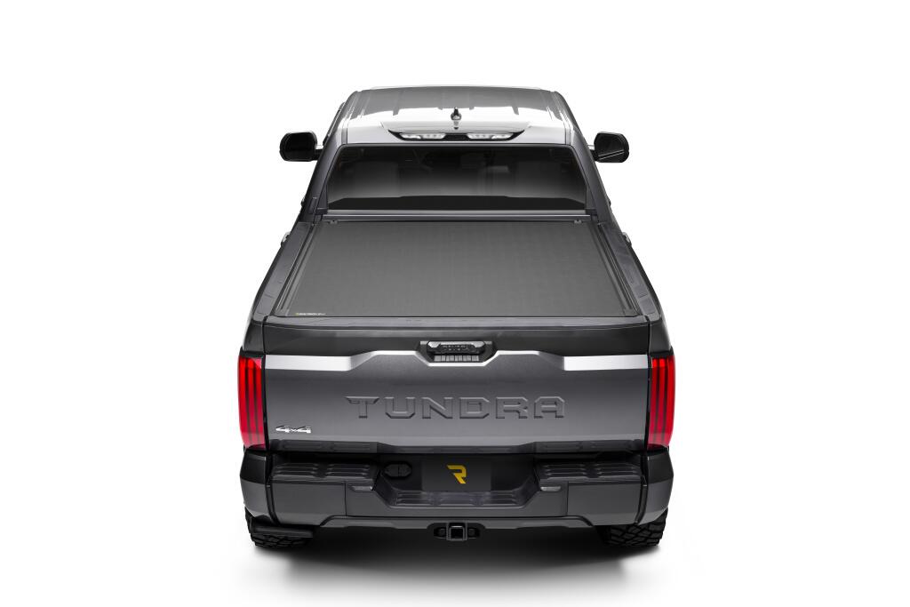 Revolver X4s 2022-2025 Tundra 5' 7" Hard Roll Up Cover 80440 - image 13