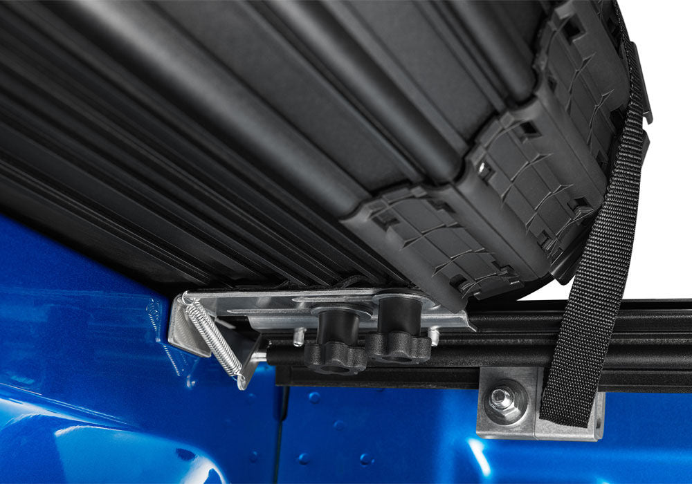 Revolver X4s w/T-Slot Rails 14-18 GM Silverado,Sierra & 2019 Legacy/Limited 5.9ft Bed (2014 1500 Only, 2015-2019 1500,2500,3500) 80120RK - image 6