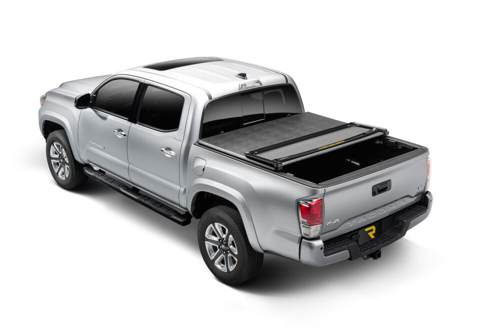 22-C TUNDRA 6FT 7IN WITH RAIL SYSTEM TRIFECTA 2.0 TONNEAU COVER 92473 - 92473