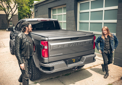 22-C SILVERADO/SIERRA 2500/3500HD 6.9FT RETRAX EQ TONNEAU COVER EQ0484-1 - image 2