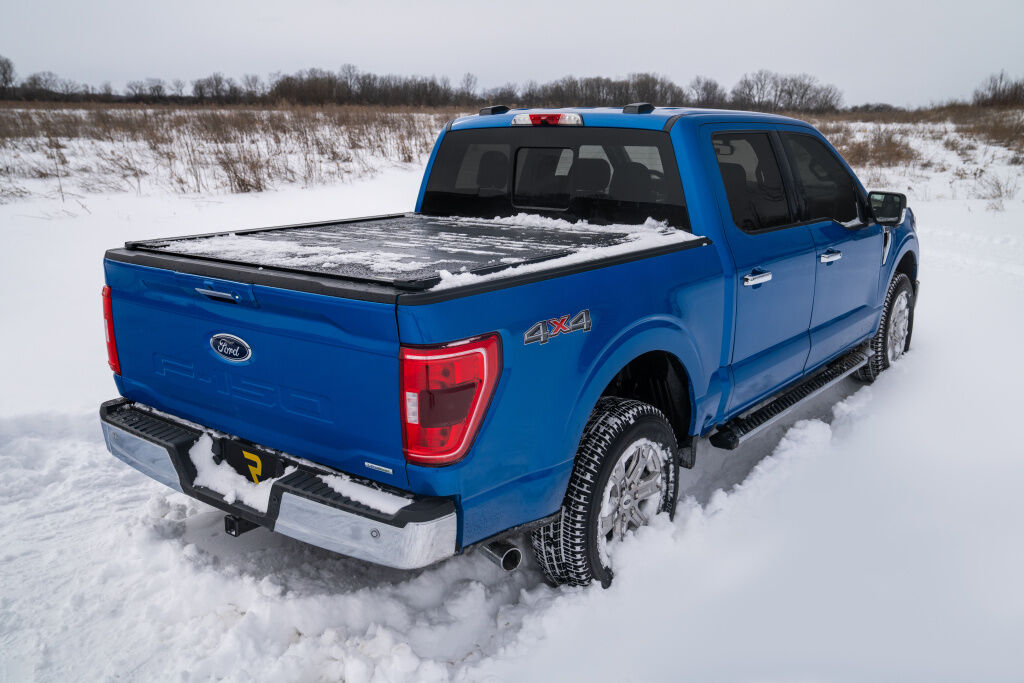 RetraxPRO XR Retractable Cover: 2021-2026 Ford F-150 6' 5" Bed - image 5