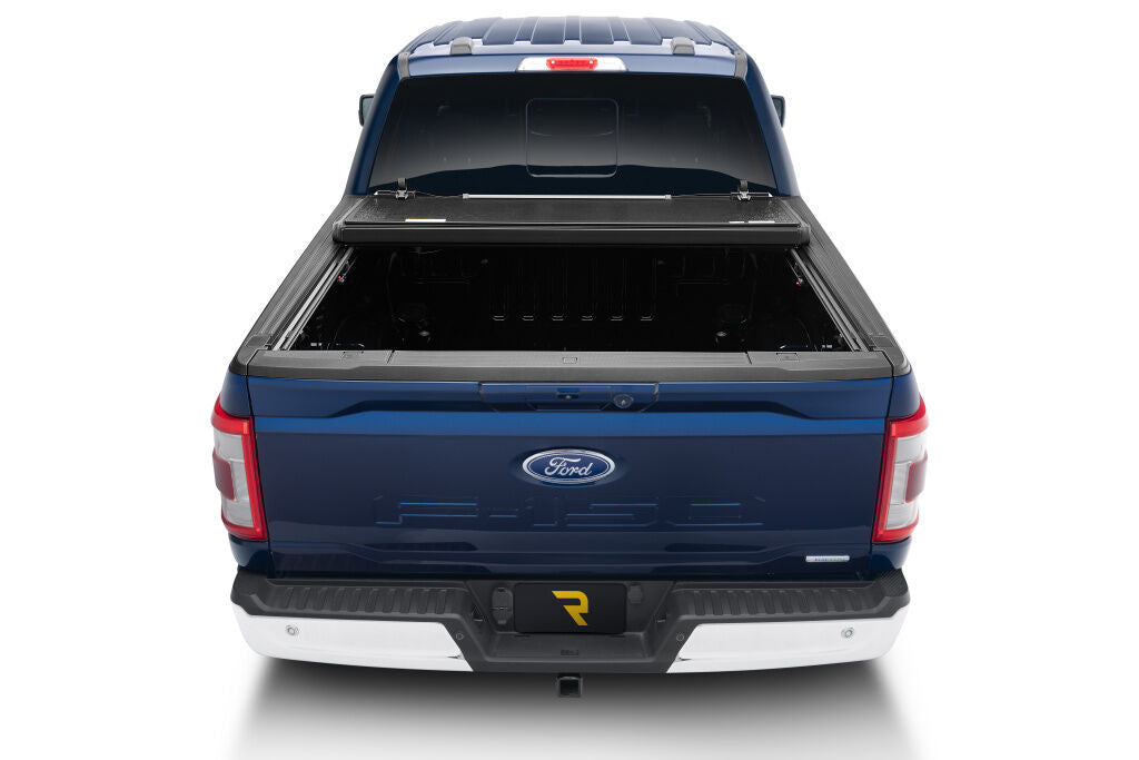UnderCover hard folding tonneau cover for Ford F-150 5.6ft Bed FFS Hard Folding Cover FS24029 - FS24029 - image 9