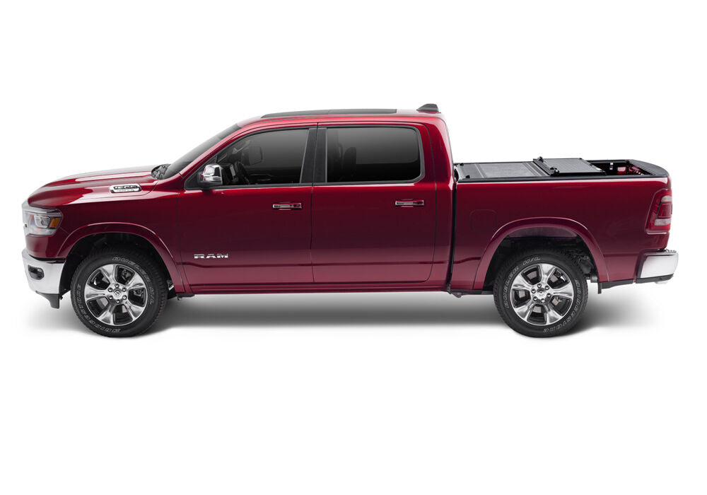 UnderCover hard folding tonneau cover for FFS Ram 6.5' Bed (Hard Folding Cover) - FS34004 - image 5