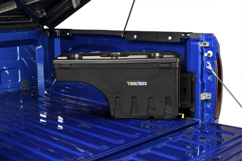 UNDERCOVER SWINGCASE TOOLBOX PASSENGER SIDE (RAM 02-25) - image 2