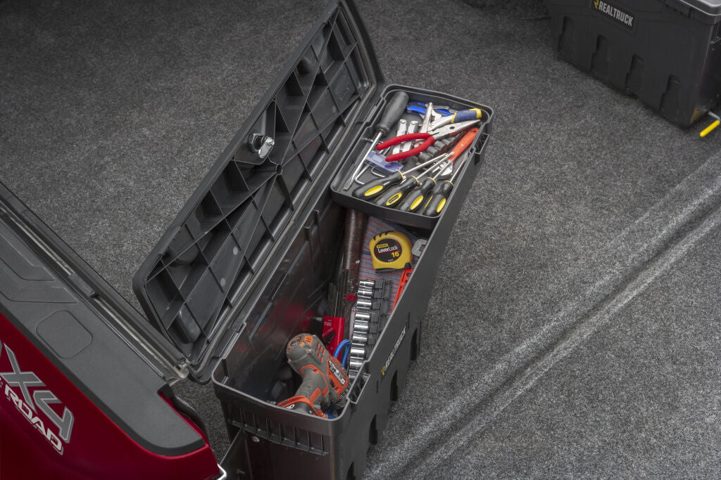 UnderCover SwingCase: 2019-2025 Silverado/Sierra 1500 (DRIVER SIDE) - image 4